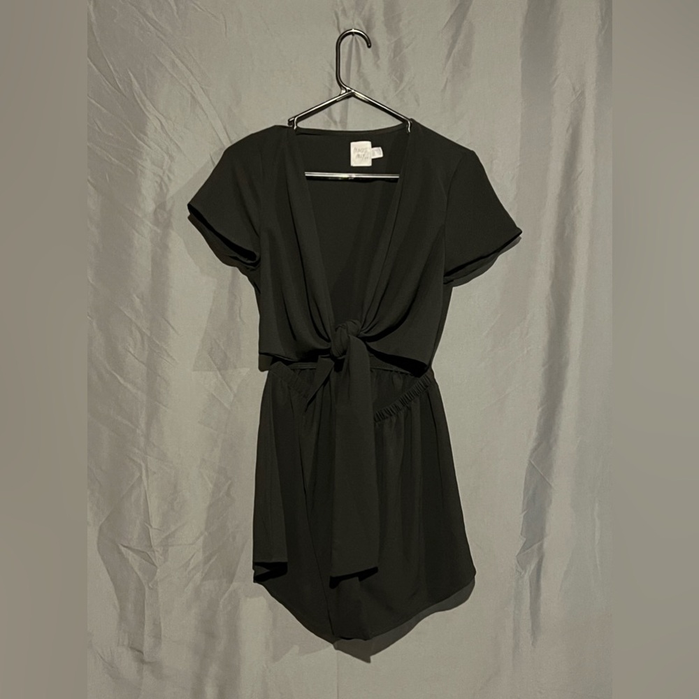 Princess Polly Romper